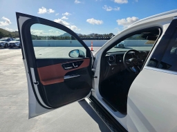 Mercedes-Benz GLC GLC 300 4MATIC SUV 2026