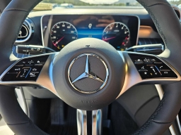 Mercedes-Benz GLC GLC 300 4MATIC SUV 2026