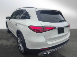Mercedes-Benz GLC GLC 300 4MATIC SUV 2026