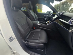 Mercedes-Benz GLC GLC 300 4MATIC SUV 2026