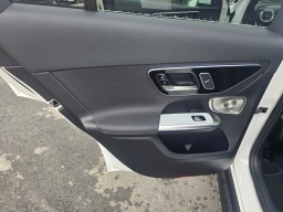 Mercedes-Benz GLC GLC 300 4MATIC SUV 2026