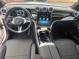 Mercedes-Benz GLC GLC 300 4MATIC SUV 2026