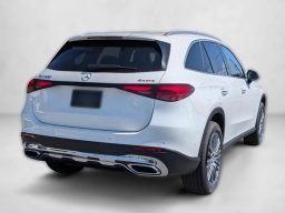 Mercedes-Benz GLC GLC 300 4MATIC SUV 2026