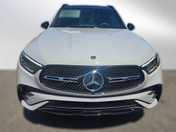 Mercedes-Benz GLC GLC 300 4MATIC SUV 2026
