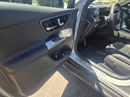 Mercedes-Benz GLC GLC 300 4MATIC SUV 2026