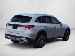 Mercedes-Benz GLC GLC 300 4MATIC SUV 2026