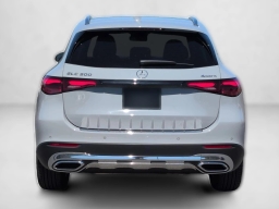 Mercedes-Benz GLC GLC 300 4MATIC SUV 2026