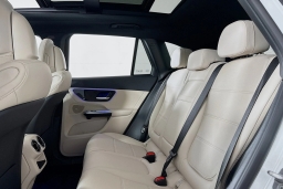 Mercedes-Benz GLC GLC 300 4MATIC SUV 2026