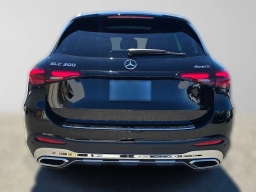 Mercedes-Benz GLC GLC 300 4MATIC SUV 2026