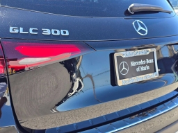 Mercedes-Benz GLC GLC 300 4MATIC SUV 2026