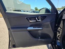Mercedes-Benz GLC GLC 300 4MATIC SUV 2026