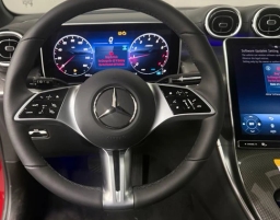 Mercedes-Benz GLC GLC 300 4MATIC SUV 2025