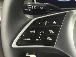 Mercedes-Benz GLC GLC 300 4MATIC SUV 2025
