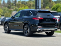 Mercedes-Benz GLC GLC 300 4MATIC SUV 2026