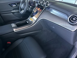 Mercedes-Benz GLC GLC 300 4MATIC SUV 2026