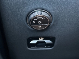 Mercedes-Benz GLC GLC 300 4MATIC SUV 2026