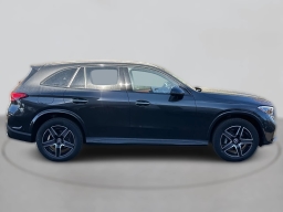 Mercedes-Benz GLC GLC 300 4MATIC SUV 2026