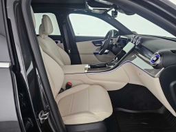 Mercedes-Benz GLC GLC 300 4MATIC SUV 2026