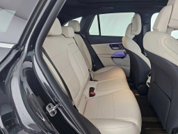Mercedes-Benz GLC GLC 300 4MATIC SUV 2026