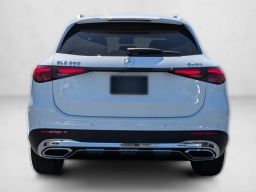 Mercedes-Benz GLC GLC 300 4MATIC SUV 2026