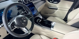Mercedes-Benz GLC GLC 300 4MATIC SUV 2026