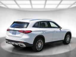 Mercedes-Benz GLC GLC 300 4MATIC SUV 2026