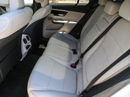 Mercedes-Benz GLC GLC 300 4MATIC SUV 2026