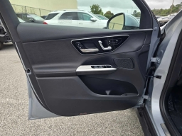 Mercedes-Benz GLC GLC 300 4MATIC SUV 2026