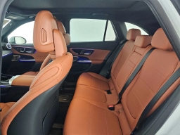 Mercedes-Benz GLC GLC 300 4MATIC SUV 2026