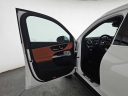 Mercedes-Benz GLC GLC 300 4MATIC SUV 2026