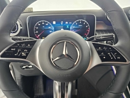 Mercedes-Benz GLC GLC 300 4MATIC SUV 2026