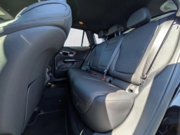 Mercedes-Benz GLC GLC 300 4MATIC SUV 2026