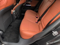 Mercedes-Benz GLC GLC 300 4MATIC SUV 2026