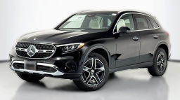 Mercedes-Benz GLC GLC 300 4MATIC SUV 2026