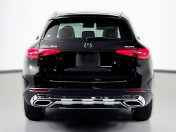 Mercedes-Benz GLC GLC 300 4MATIC SUV 2026