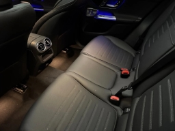 Mercedes-Benz GLC GLC 300 4MATIC SUV 2026