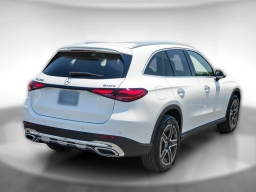 Mercedes-Benz GLC GLC 300 4MATIC SUV 2026