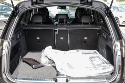Mercedes-Benz GLC GLC 300 4MATIC SUV 2026