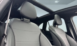 Mercedes-Benz GLC GLC 300 4MATIC SUV 2026