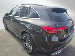 Mercedes-Benz GLC GLC 300 4MATIC SUV 2026