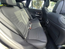 Mercedes-Benz GLC GLC 300 4MATIC SUV 2026