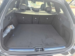 Mercedes-Benz GLC GLC 300 4MATIC SUV 2026