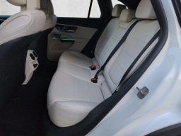 Mercedes-Benz GLC GLC 300 4MATIC SUV 2026
