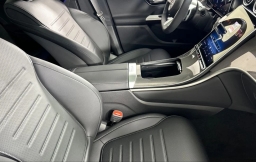 Mercedes-Benz GLC GLC 300 4MATIC SUV 2026