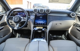 Mercedes-Benz GLC GLC 300 4MATIC SUV 2026