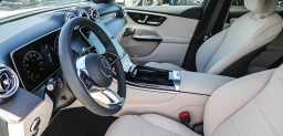 Mercedes-Benz GLC GLC 300 4MATIC SUV 2026