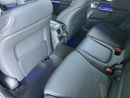Mercedes-Benz GLC GLC 300 4MATIC SUV 2026