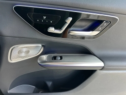 Mercedes-Benz GLC GLC 300 4MATIC SUV 2026