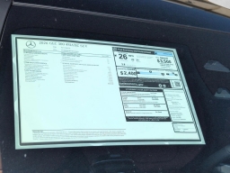 Mercedes-Benz GLC GLC 300 4MATIC SUV 2026
