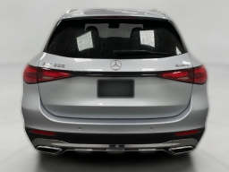 Mercedes-Benz GLC GLC 300 4MATIC SUV 2026